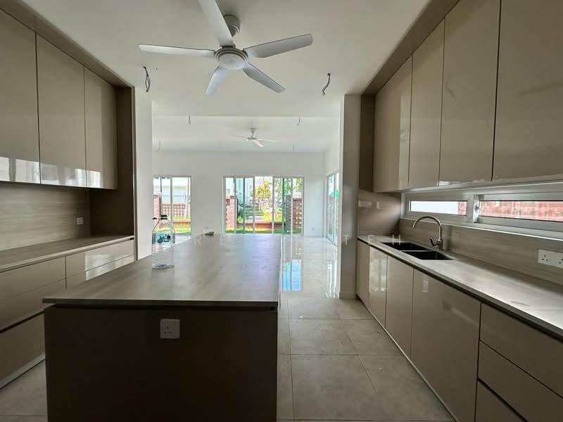 Rumah Berkembar untuk Disewa di Seri Tanjung Pinang (Tanjung Tokong) - SERENEN TEH - Kitchen - PropertyGuru.com.my