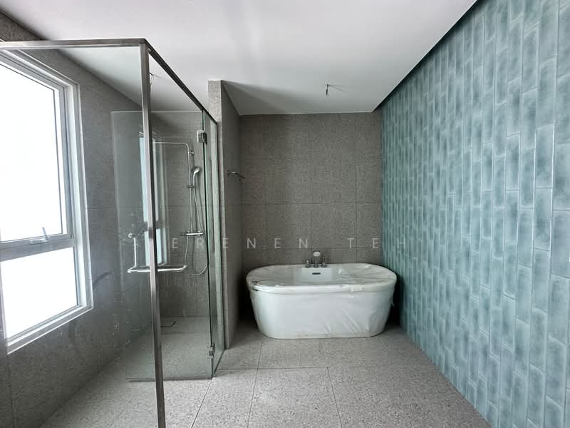 Rumah Berkembar untuk Disewa di Seri Tanjung Pinang (Tanjung Tokong) - SERENEN TEH - Bathroom - PropertyGuru.com.my