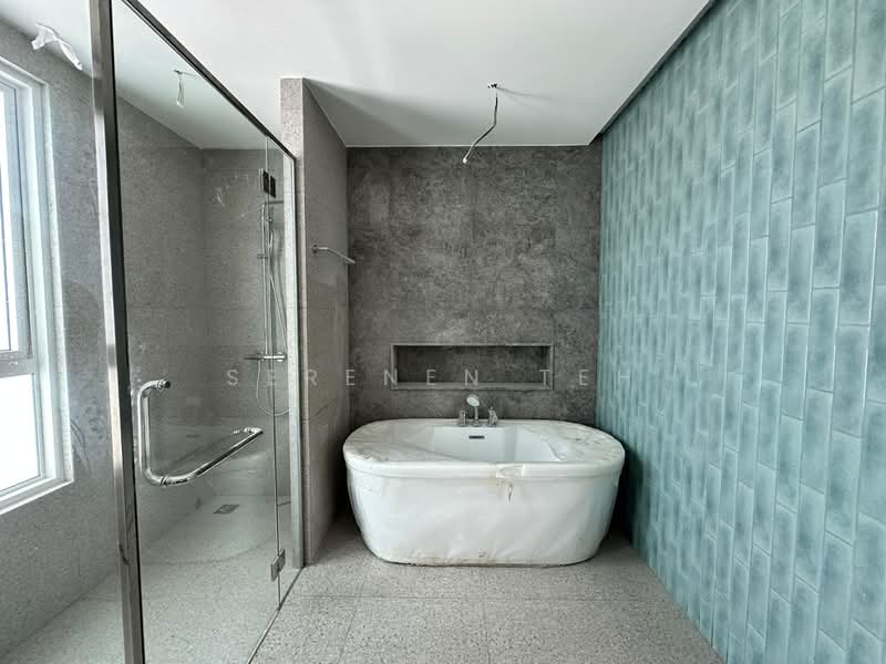 Rumah Berkembar untuk Disewa di Seri Tanjung Pinang (Tanjung Tokong) - SERENEN TEH - Bathroom - PropertyGuru.com.my