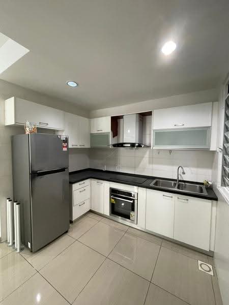 Kondominium untuk Disewa di Hijauan Saujana - Jc Lee - Kitchen - PropertyGuru.com.my
