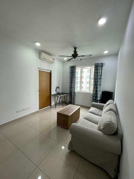 Kondominium untuk Disewa di Hijauan Saujana - Jc Lee - Living Room - PropertyGuru.com.my