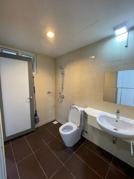 Kondominium untuk Disewa di Hijauan Saujana - Jc Lee - Bathroom - PropertyGuru.com.my