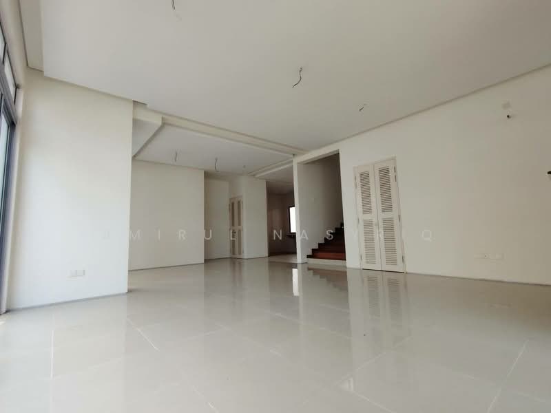 Rumah Berkembar untuk Dijual di Denai Alam (Shah Alam) - Amirul Nasyriq - Living Room - PropertyGuru.com.my