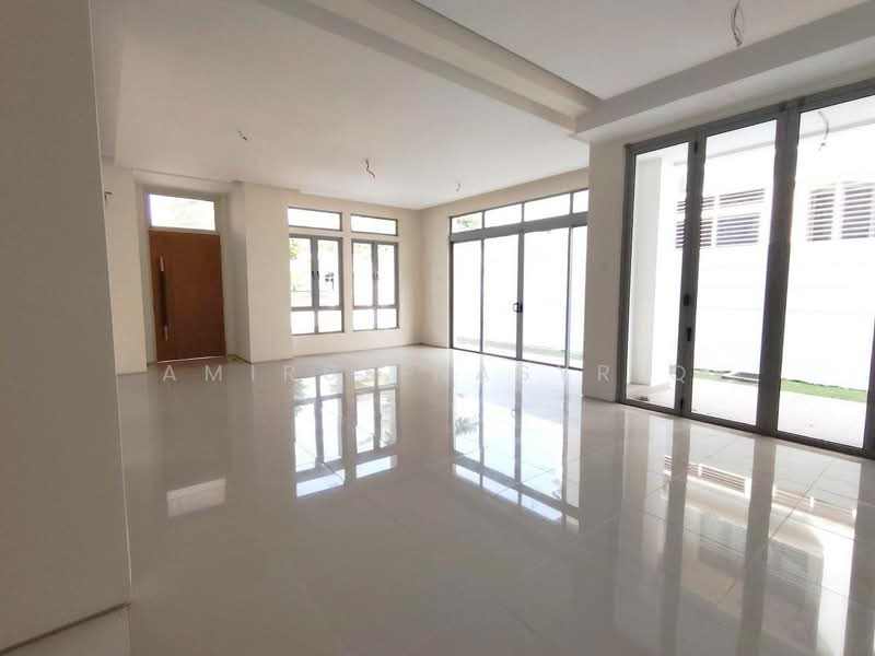 Rumah Berkembar untuk Dijual di Denai Alam (Shah Alam) - Amirul Nasyriq - Living Room - PropertyGuru.com.my
