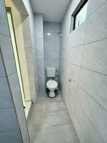 Flat for Sale at Flat Tasek 64 - Melinda Ee - Bathroom - PropertyGuru.com.my