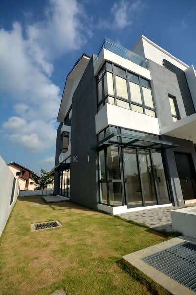 Semi-Detached House for Sale in Lake Fields (Sungai Besi) - Suki Tan - Exterior - PropertyGuru.com.my