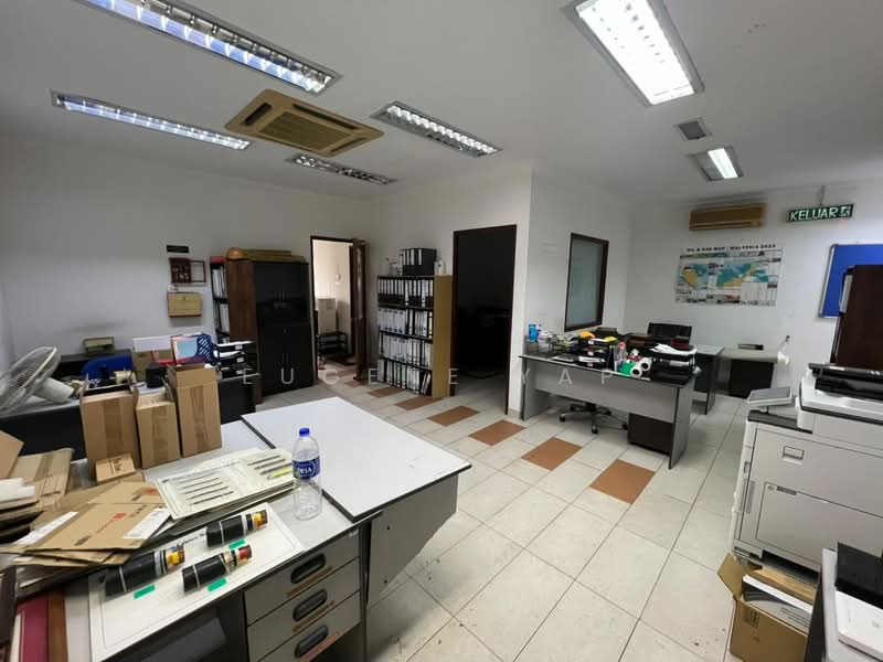 Shop for Sale in Taipan Damansara 2 (Petaling Jaya) - Eugene Yap - Interior - PropertyGuru.com.my