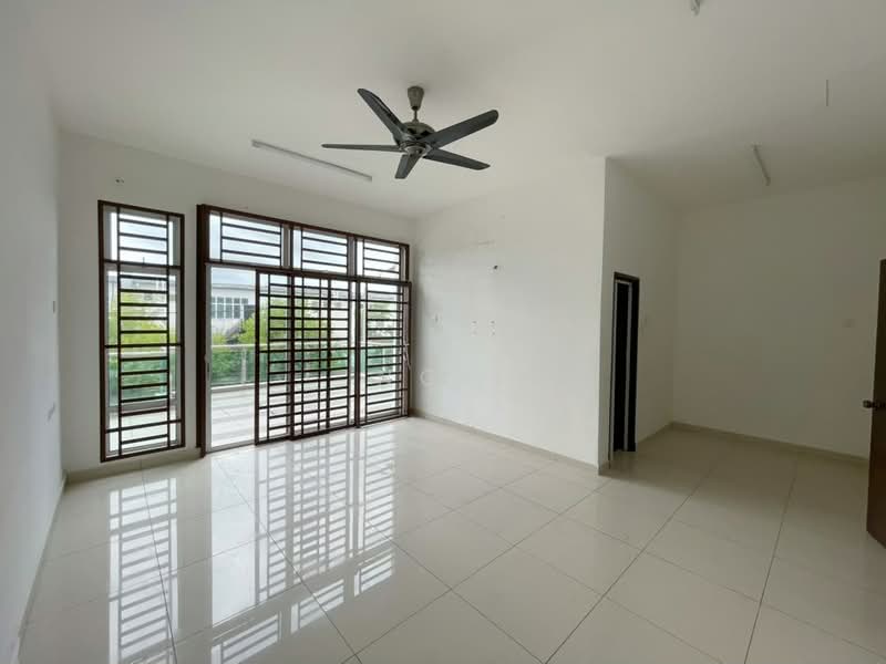 Rumah Teres 2 Tingkat untuk Dijual di Tongkang Pechah (Batu Pahat) - NGO - Living Room - PropertyGuru.com.my