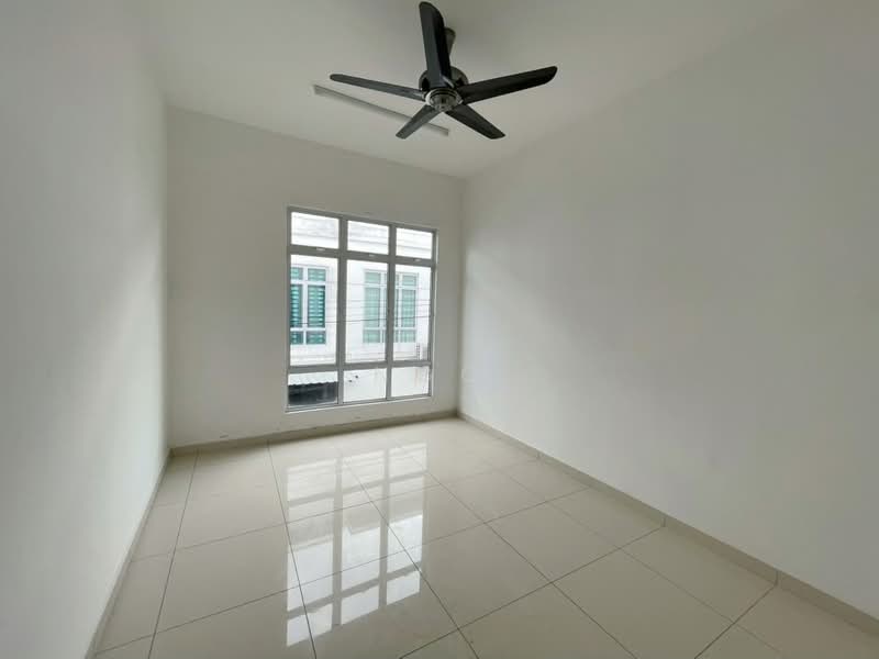 Rumah Teres 2 Tingkat untuk Dijual di Tongkang Pechah (Batu Pahat) - NGO - Interior - PropertyGuru.com.my