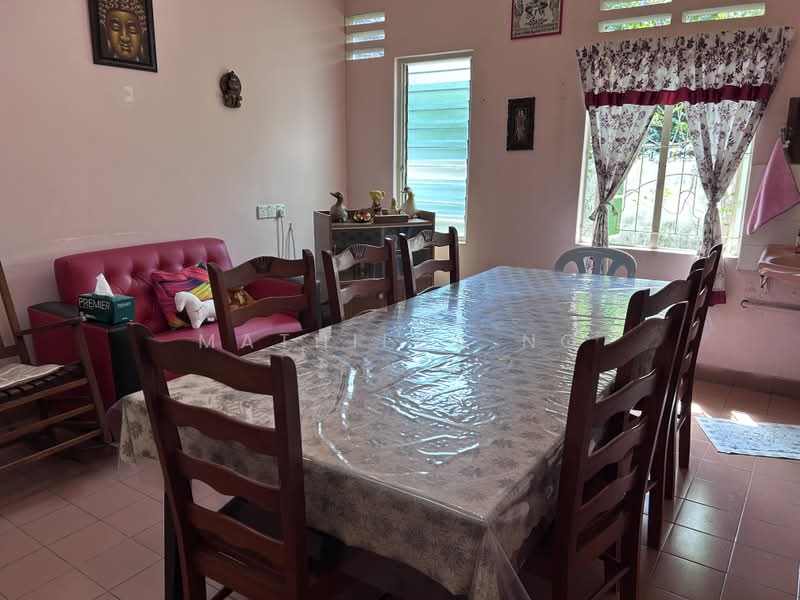 Rumah Banglo untuk Dijual di Petaling Jaya (Selangor) - Mathilda Ng - Dining Room - PropertyGuru.com.my