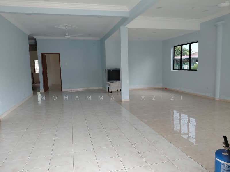 1-storey Terraced House for Sale in Bukit Setongkol (Kuantan) - Mohammad Azizi - PropertyGuru.com.my