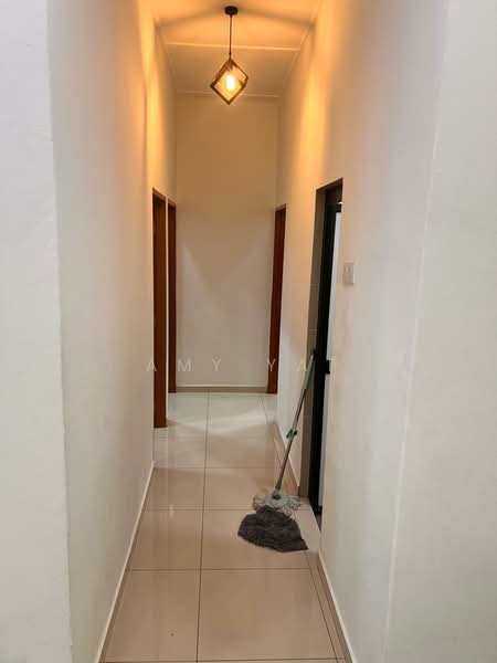 Rumah Teres untuk Disewa di Taman Kok Doh (Batu) - Amy Yap - Corridor - PropertyGuru.com.my