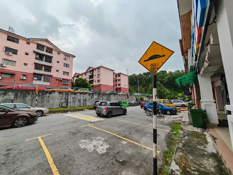 Shop for Sale in Bandar Tun Hussein Onn (Cheras) - Trevor Chai - Exterior - PropertyGuru.com.my