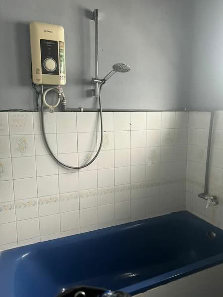 Terraced House for Rent in Taman Wangsa Permai (Kepong) - Amy Yap - Bathroom - PropertyGuru.com.my