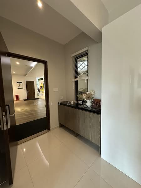 Condominium for Sale at Forest City - Bella Tan - Entrance - PropertyGuru.com.my