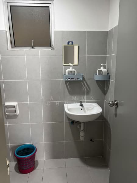 Apartment for Rent at Lily Apartment @ Kuchai Lama - WAI MUN CHUNG - Bathroom - PropertyGuru.com.my