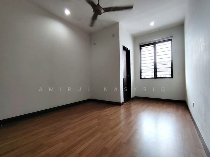 2-storey Terraced House for Sale in Denai Alam (Shah Alam) - Amirul Nasyriq - Interior - PropertyGuru.com.my