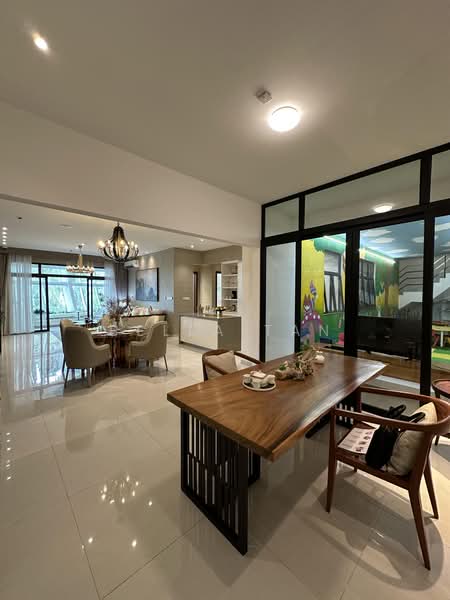 Condominium for Sale at Forest City - Bella Tan - Dining Room - PropertyGuru.com.my