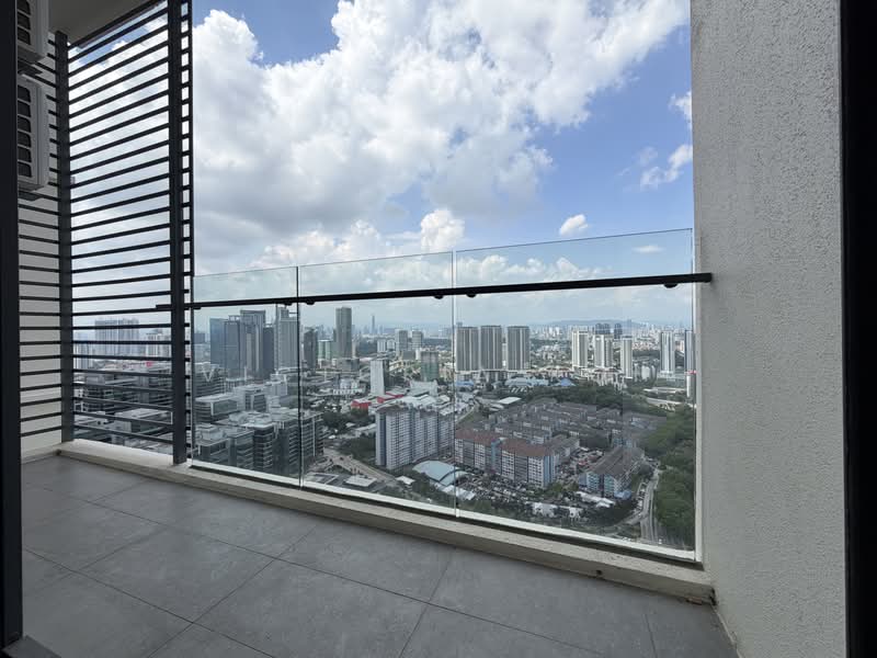 Servis Apartment untuk Dijual di Laurel Residence - Victoria Koh - Balcony - PropertyGuru.com.my