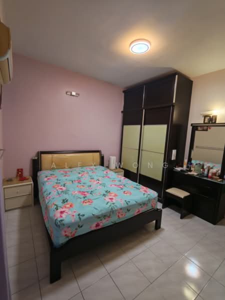 Pangsapuri untuk Dijual di Halaman Kristal - Alex Wong - Bedroom - PropertyGuru.com.my