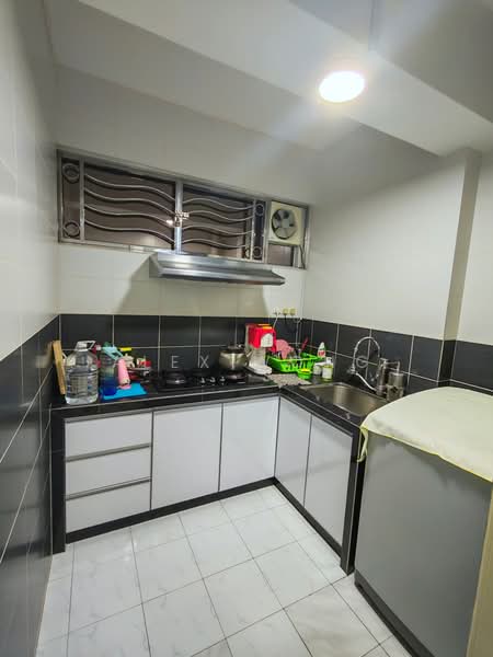 Pangsapuri untuk Dijual di Halaman Kristal - Alex Wong - Kitchen - PropertyGuru.com.my