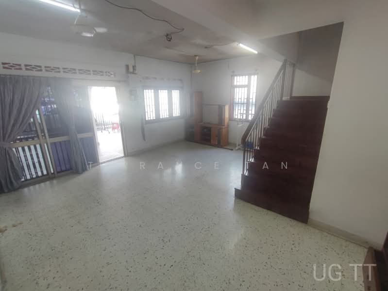 Rumah Teres 2 Tingkat untuk Dijual di Taman Chi Liung (Klang) - Terrance Tan - Living Room - PropertyGuru.com.my