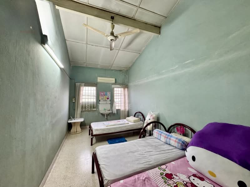 Rumah Teres untuk Dijual di Taman Tan Sai Gin (Bukit Mertajam) - St Seah - Bedroom - PropertyGuru.com.my