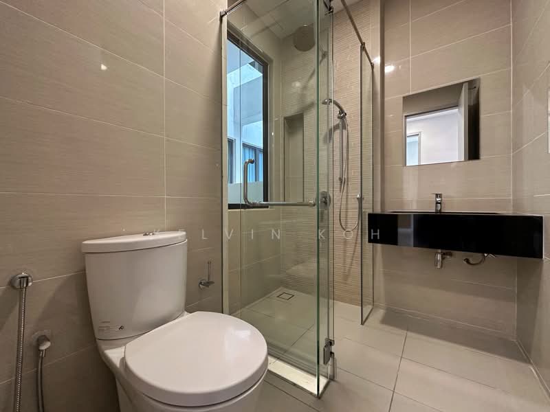 Servis Apartment untuk Disewa di Sapphire Paradigm - Kelvin Koh - Bathroom - PropertyGuru.com.my
