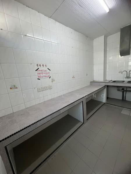 Rumah Teres 1 Tingkat untuk Dijual di Skudai (Johor) - Daniel Yong - Kitchen - PropertyGuru.com.my