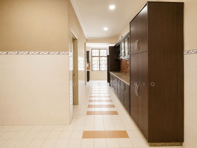 Rumah Teres 2 Tingkat untuk Dijual di Denai Alam (Shah Alam) - Amirul Nasyriq - Kitchen - PropertyGuru.com.my