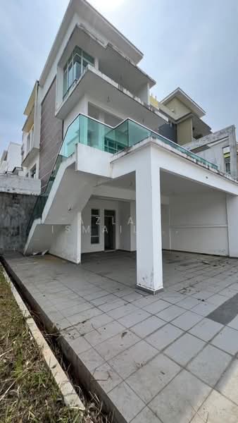 Cluster House for Sale in Taman Kempas Utama (Tebrau) - Azlan Ismail aiproperty - PropertyGuru.com.my