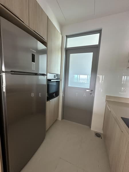 Servis Apartment untuk Dijual di Southern Marina Residences - Bella Tan - Kitchen - PropertyGuru.com.my