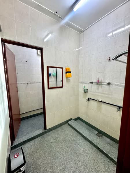 Bungalow for Sale in Kampung Sungai Pelong (Sungai Buloh) - Wan Azlan Ahmad - PropertyGuru.com.my