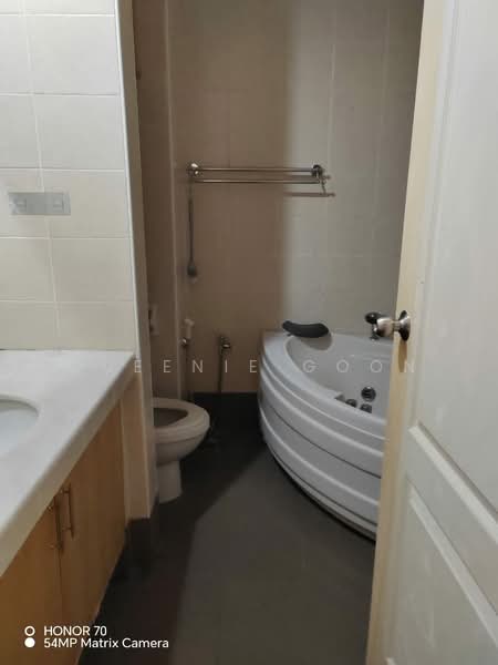 Kondominium untuk Disewa di Scotland Villa - Queenie Goon - Bathroom - PropertyGuru.com.my