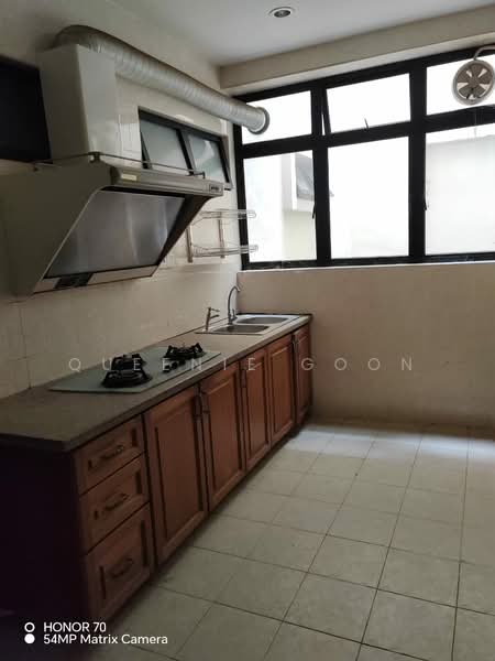 Kondominium untuk Disewa di Scotland Villa - Queenie Goon - Kitchen - PropertyGuru.com.my