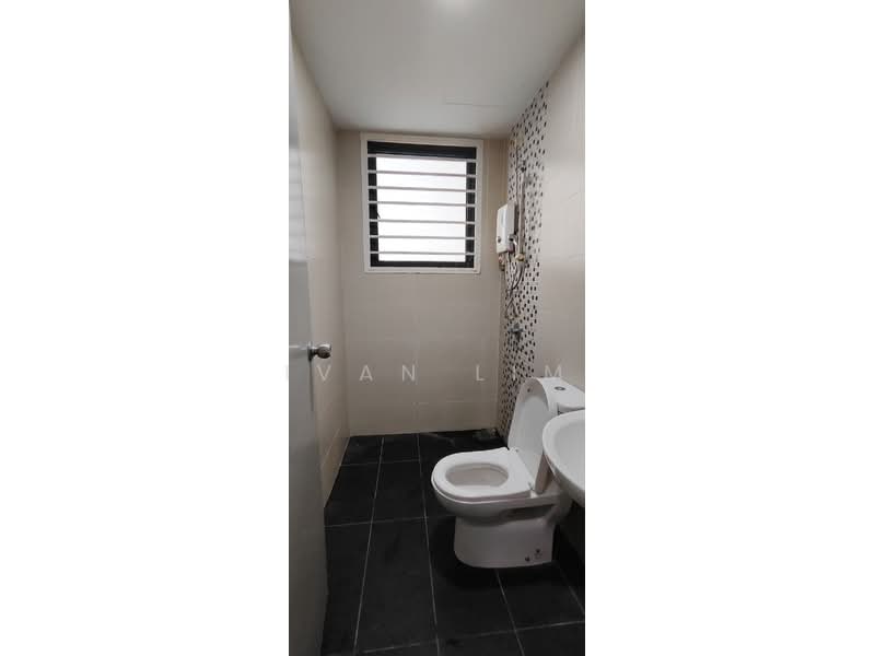 Condominium for Sale at Palace Court (Sri Istana) - Ivan Lim - Bathroom - PropertyGuru.com.my
