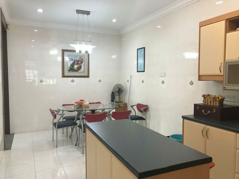 Semi-Detached House for Sale in Taman Pelangi Indah (Ulu Tiram) - Daniel Yong - Kitchen - PropertyGuru.com.my