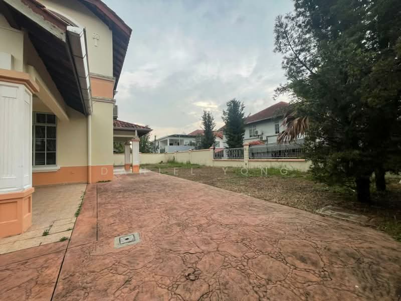 Semi-Detached House for Sale in Taman Pelangi Indah (Ulu Tiram) - Daniel Yong - Exterior - PropertyGuru.com.my