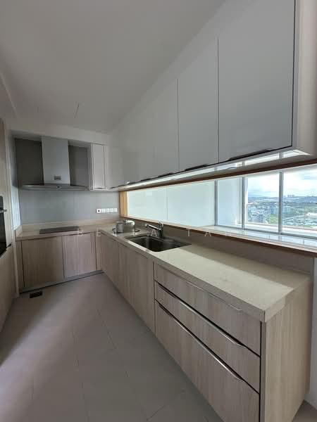 Servis Apartment untuk Dijual di Southern Marina Residences - Bella Tan - Kitchen - PropertyGuru.com.my