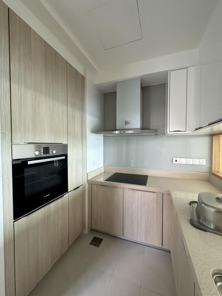 Servis Apartment untuk Dijual di Southern Marina Residences - Bella Tan - Kitchen - PropertyGuru.com.my