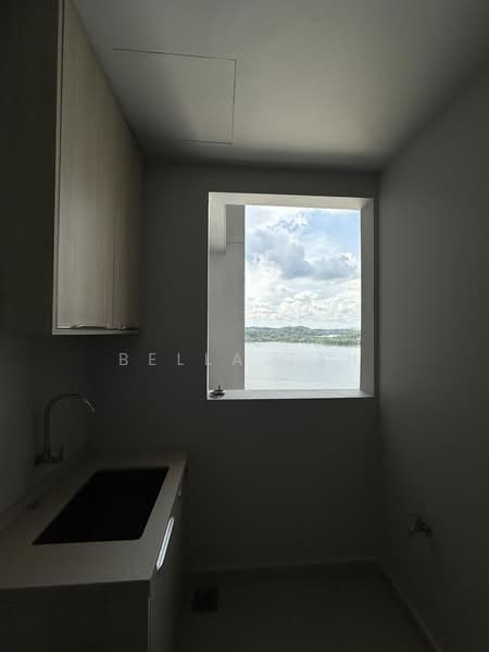 Servis Apartment untuk Dijual di Southern Marina Residences - Bella Tan - View - PropertyGuru.com.my