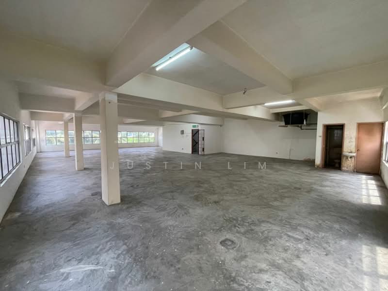 Office for Rent in Pusat Perdagangan Seri Kembangan (Seri Kembangan) - Justin Lim - Interior - PropertyGuru.com.my