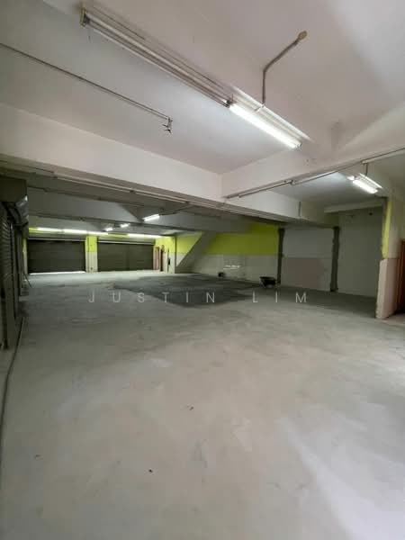 Office for Rent in Pusat Perdagangan Seri Kembangan (Seri Kembangan) - Justin Lim - Interior - PropertyGuru.com.my