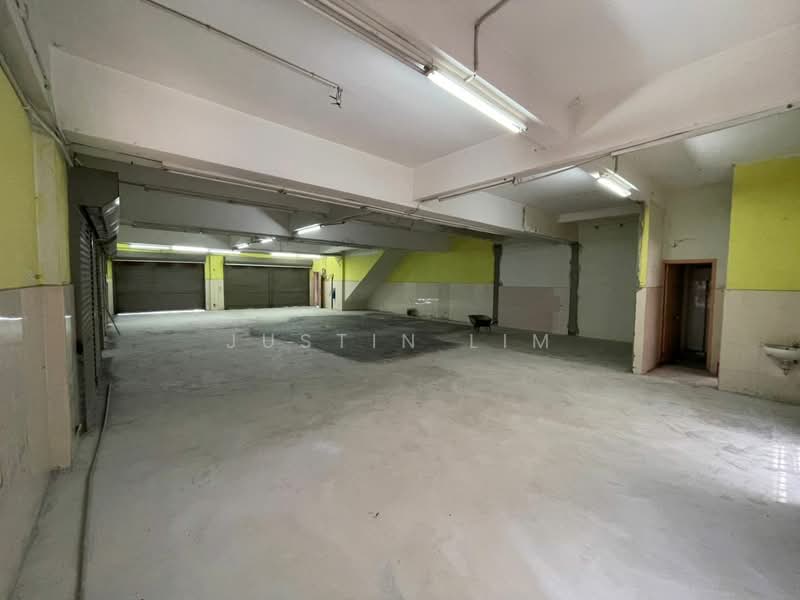 Office for Rent in Pusat Perdagangan Seri Kembangan (Seri Kembangan) - Justin Lim - Interior - PropertyGuru.com.my