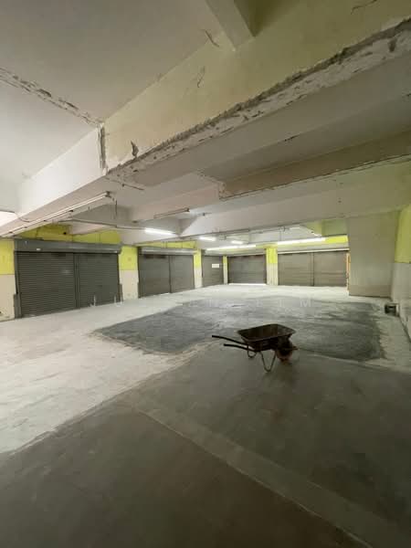 Office for Rent in Pusat Perdagangan Seri Kembangan (Seri Kembangan) - Justin Lim - Interior - PropertyGuru.com.my