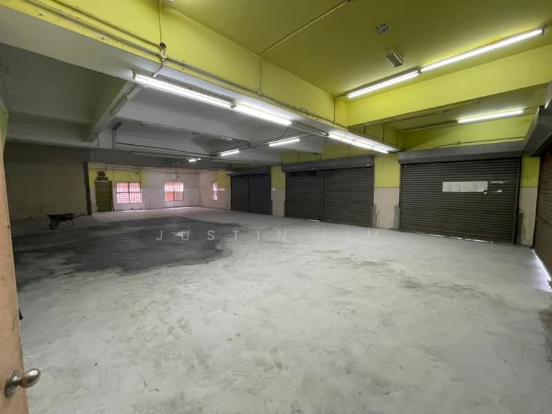 Office for Rent in Pusat Perdagangan Seri Kembangan (Seri Kembangan) - Justin Lim - Interior - PropertyGuru.com.my