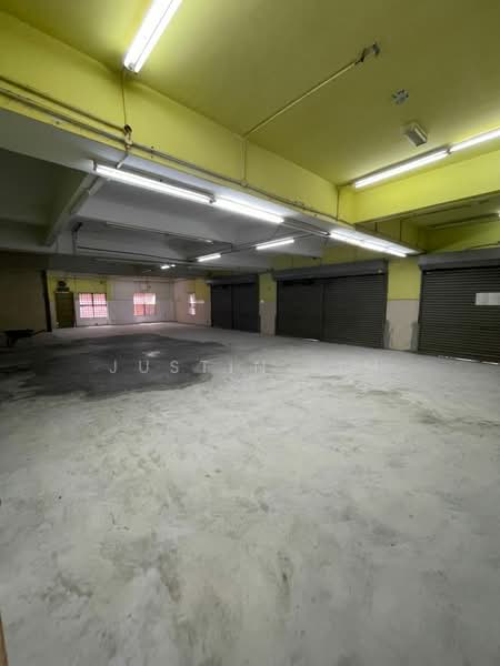 Office for Rent in Pusat Perdagangan Seri Kembangan (Seri Kembangan) - Justin Lim - Interior - PropertyGuru.com.my