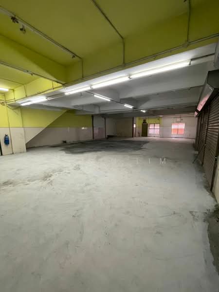 Office for Rent in Pusat Perdagangan Seri Kembangan (Seri Kembangan) - Justin Lim - Interior - PropertyGuru.com.my
