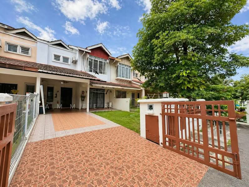 2-storey Terraced House for Sale in Subang (Selangor) - Ammeer Nadzrai - Exterior - PropertyGuru.com.my