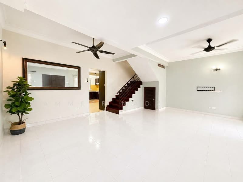 2-storey Terraced House for Sale in Subang (Selangor) - Ammeer Nadzrai - Living Room - PropertyGuru.com.my